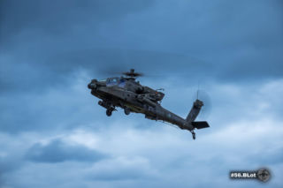 Era Apache w Polsce nabiera tempa. Pierwszy lot szkoleniowy z polskim instruktorem