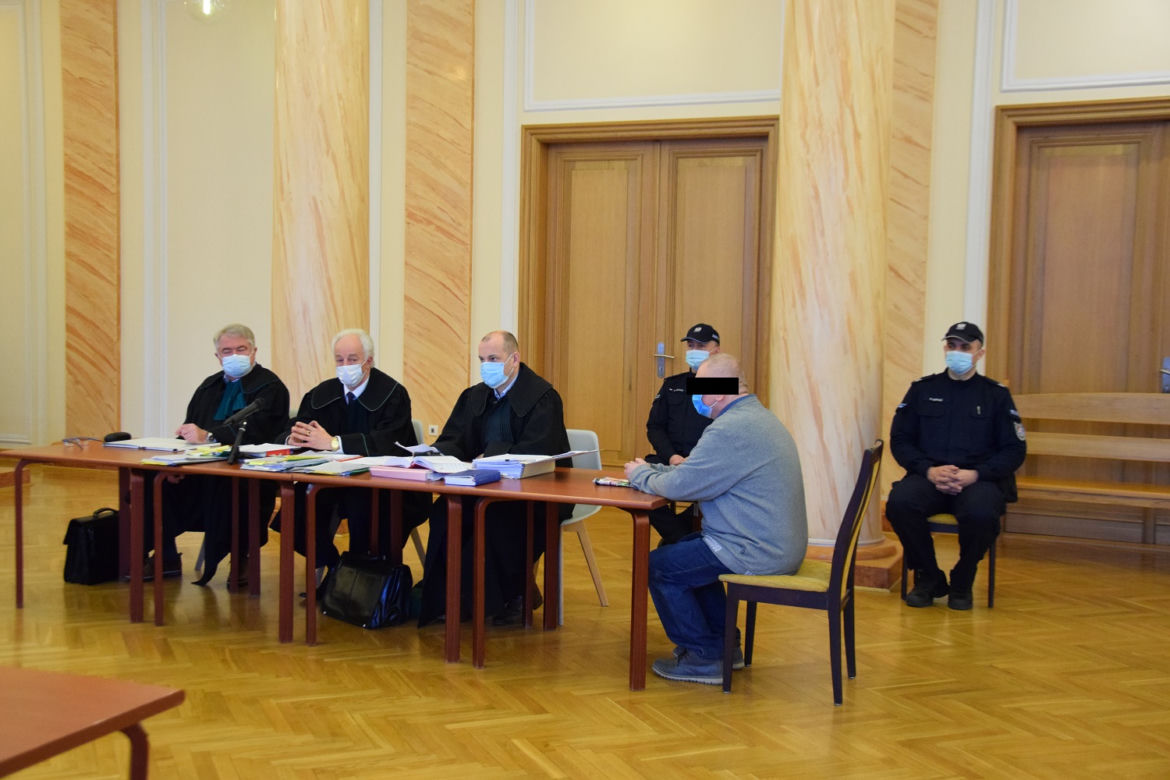 Podkarpackie. Ojciec przez lata gwałcił córkę [ZDJĘCIA]