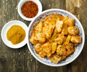 Pierś kurczaka z curry i ananasem