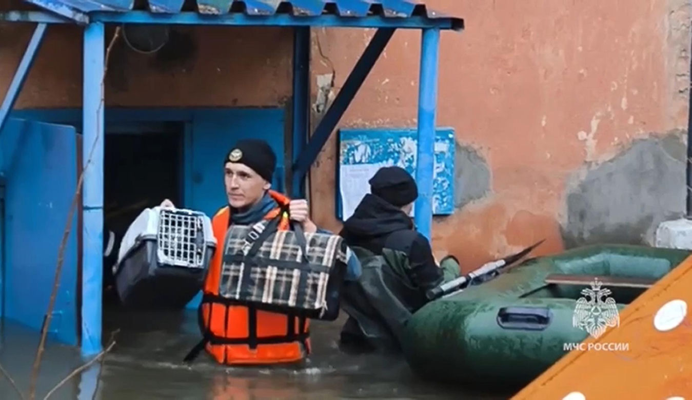 Potężna powódź w Rosji. Wiele miast zalanych 