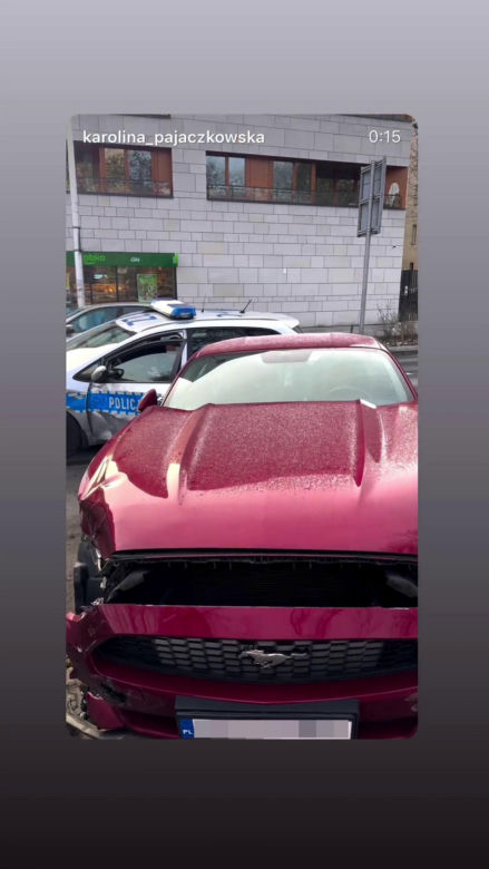 Karolina Pajączkowska miała wypadek przez policjanta! Auto skasowane!
