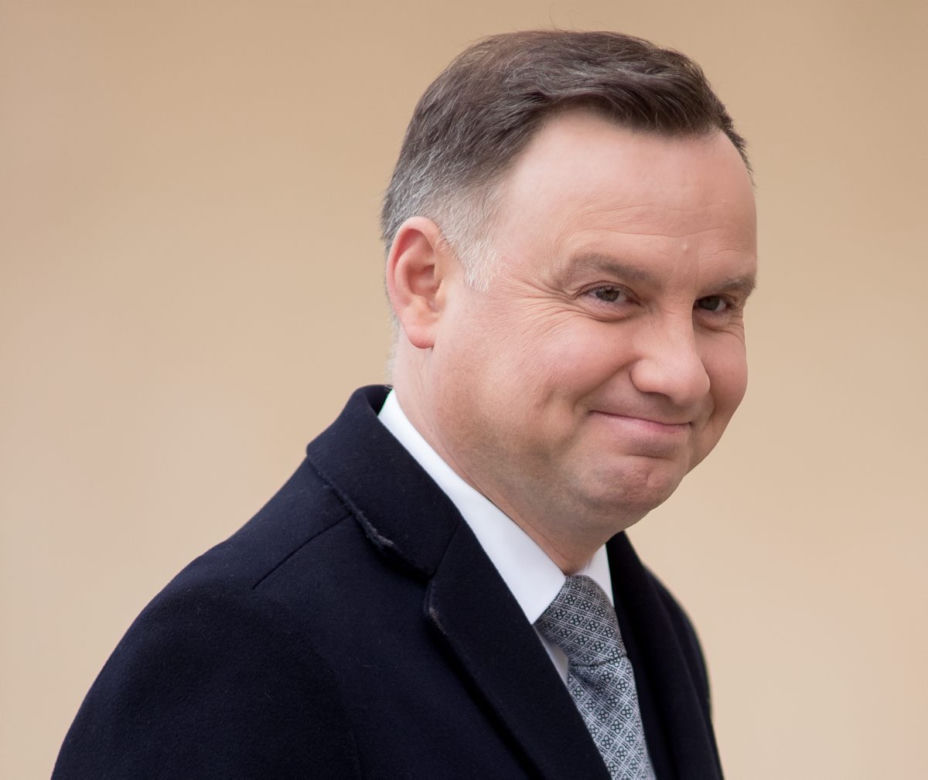 Prezydent domaga się głów