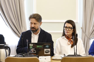 Dymińscy szukają syna już trzeci rok. Ślad urywa się na moście w Warszawie