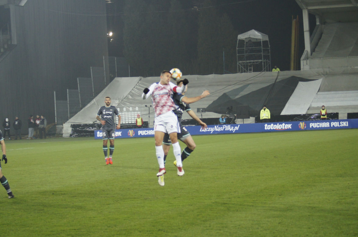 Górnik Zabrze - Lechia Gdańsk: Ponad 8 tysięcy fanów wspierało Trójkolorowych