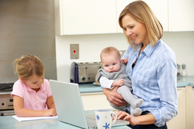 Czas dla dziecka, mama pracuje