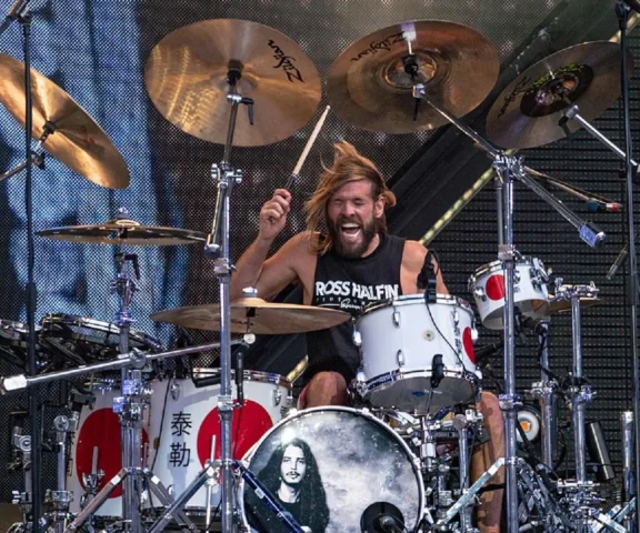 To ten zespół Taylor Hawkins cenił najbardziej. Dzięki jego perkusiście zmarły muzyk sam zaczął grać