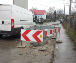 Kiedy spadnie deszcz, mieszkańcy ulicy toną w błocie