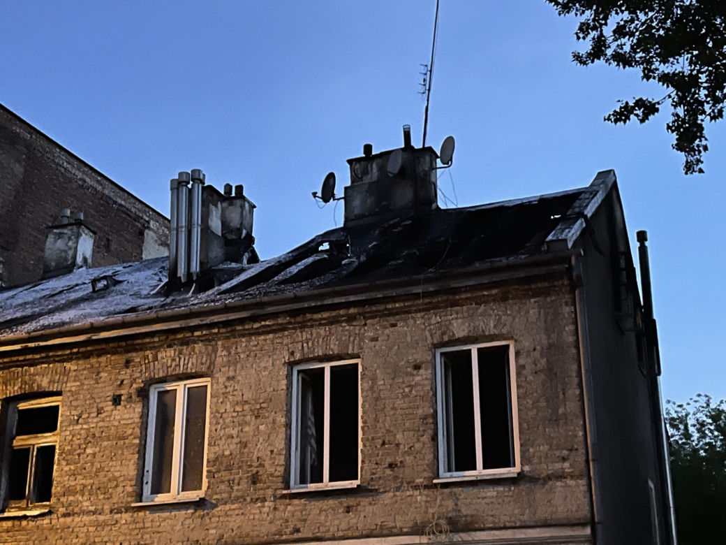 Pożar na Mińskiej. Kamienica płonęła jak pochodnia