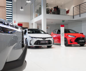 Wielka Letnia Wyprzedaż w Toyota Centrum Wrocław. Sprawdź, dlaczego właśnie teraz warto kupić nową Toyotę