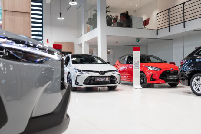 Wielka Letnia Wyprzedaż w Toyota Centrum Wrocław. Sprawdź, dlaczego właśnie teraz warto kupić nową Toyotę