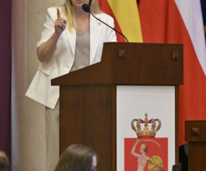 Wotum zaufania i absolutorium dla prezydenta Rafała Trzaskowskiego