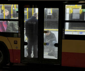 Zakrwawiony mężczyzna jechał autobusem