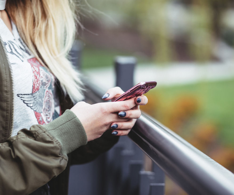 Imieniny Katarzyny. Życzenia na SMS-a lub Messengera [25.11.2020] Kasiu, z okazji imienin życzę Ci dużo zdrowia, szczęścia i jeszcze raz pieniędzy!