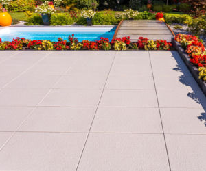 Jasne płyty na tarasie czy to dobry pomysł?