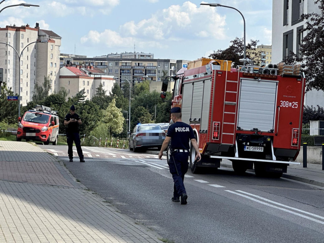 Ewakuacja na Gocławiu. W mieszkaniu materiał wybuchowy!