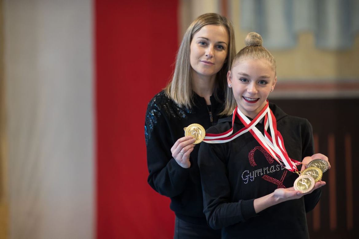 Emilia Komarewicz mistrzyni w gimnastyce artystycznej