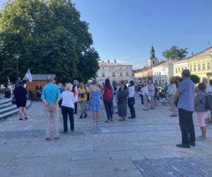 Protest w Nowym Sączu przeciwko zmianom w ustawie o radiofonii i telewizji