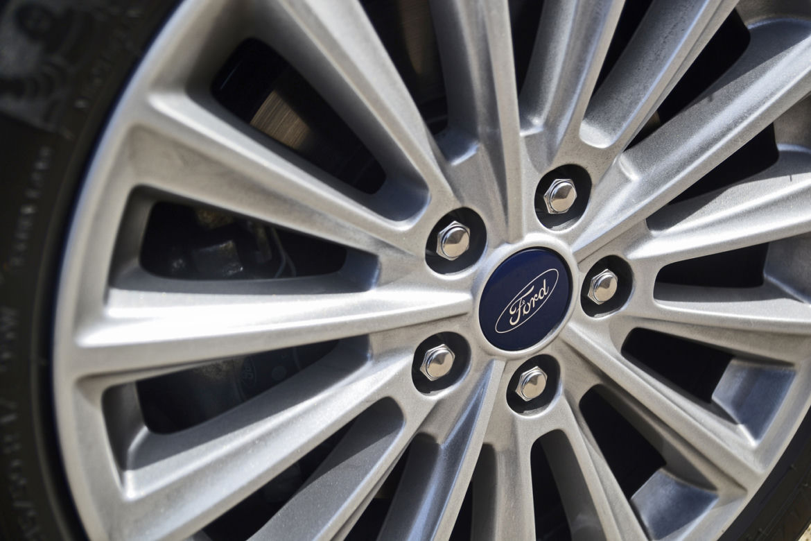 Ford C-MAX lifting 2015