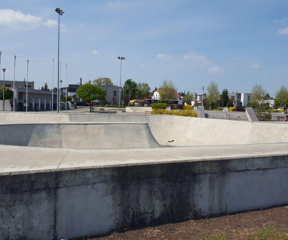 Młody mężczyzna zasłabł na Skateplazie  