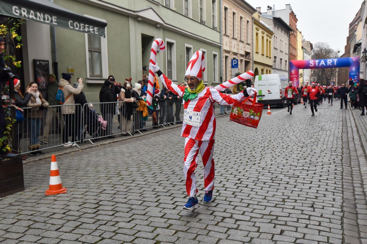 XXII Festiwal Biegów Świętych Mikołajów w Toruniu
