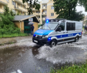 Toruń: Potężna eksplozja na ul. Wybickiego [ZDJĘCIA]