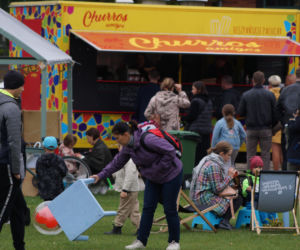 Festiwal Food Trucków 2021. Restauracje na kółkach zaparkowały na Wyspie Młyńskiej