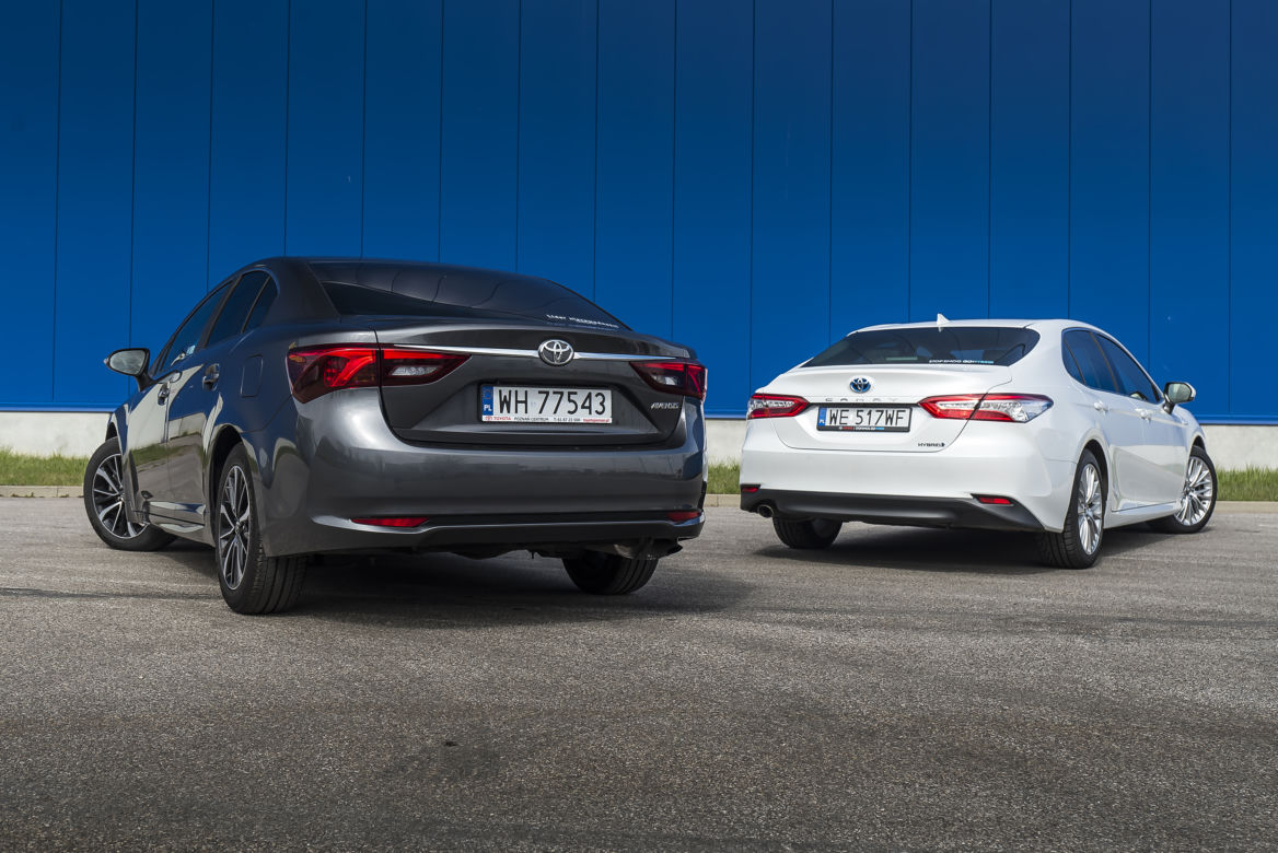 Toyota Avensis 2.0 Valvematic 152 KM 6MT Premium & Toyota Camry 2.5 Hybrid 218 KM e-CVT Executive + VIP