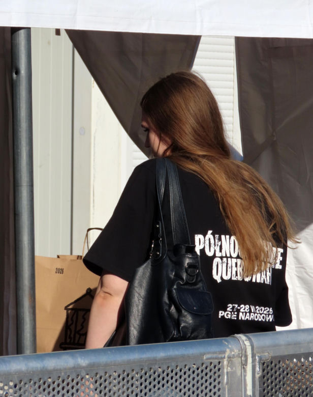 Tłumy fanów przed PGE Narodowym. Fani Taco Hemingwaya czekają na wielkie show