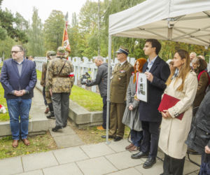 Dostał grób na Powązkach po 82 latach od śmierci. Tajemnica Jana Nowickiego „Rysia” odkryta