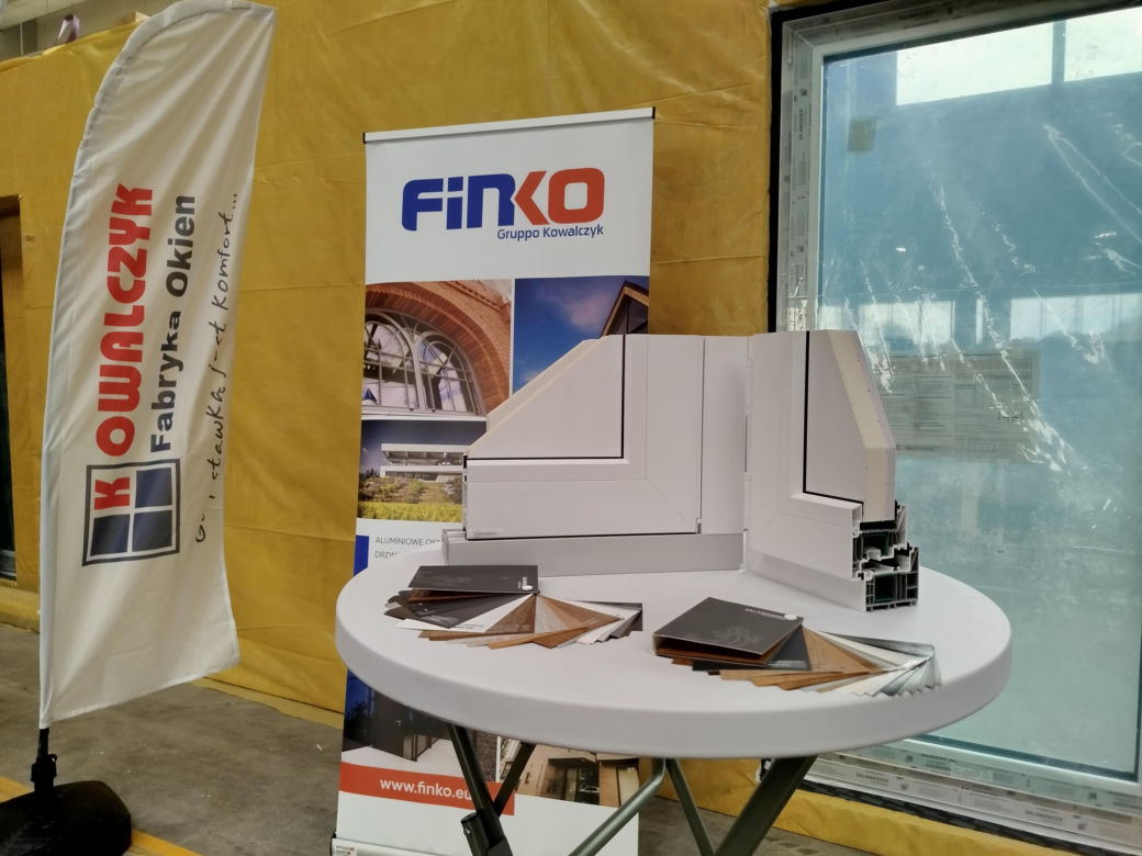 Fabryka drewnianych domów modułowych w Jagodnem już po oficjalnym otwarciu! Firma inwestuje w rozwiązania ekologiczne