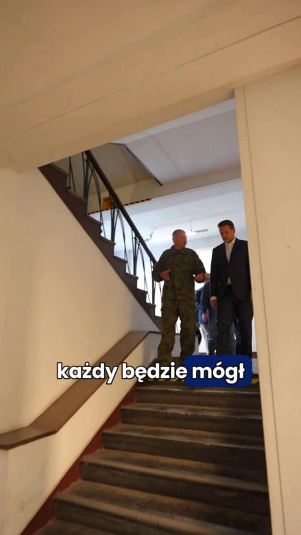 Warszawa pozbyła się dwóch budynków. Wzięło je wojsko i straż