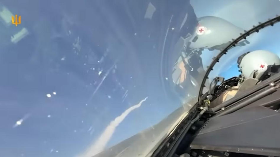 Ukraińskie F-16 na froncie. Taktyka z Zachodu nie wystarczyła, piloci stworzyli własną