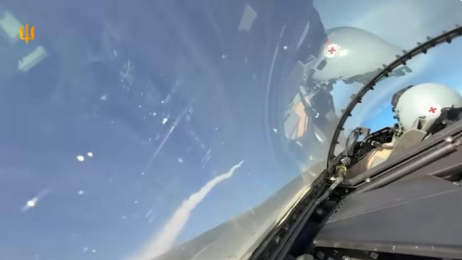 Ukraińskie F-16 na froncie. Taktyka z Zachodu nie wystarczyła, piloci stworzyli własną