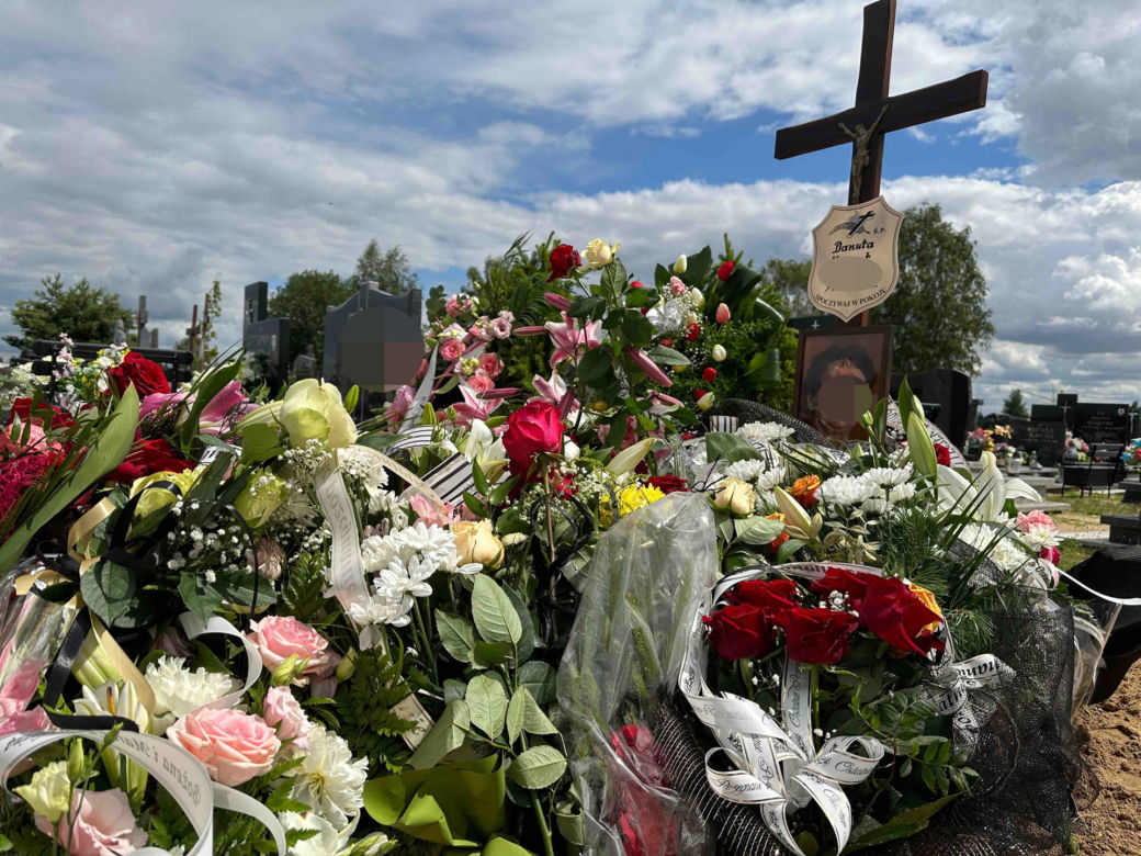 Jechała na grób męża, zmiótł ją 15-latek na hulajnodze