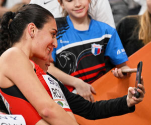 Halowe Mistrzostwa Świata w Lekkoatletyce Kujawy Pomorze 26 w Toruniu. Zdjęcia kibiców i zawodników z 1. dnia imprezy