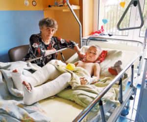 Dziękuję pani doktor że przyszyła mi nóżkę