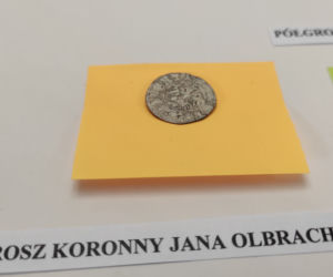 Zabytki i dokumenty znalezione w zbiorach na Wawelu