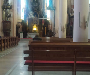 Skandal w Łosicach. Ksiądz gwałcił parafiankę