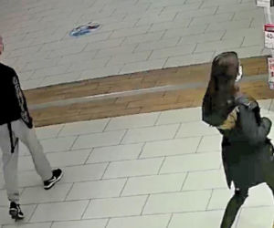 Kradzież doskonała? W taki sposób para z Gliwic wyniosła z drogerii cenne kosmetyki. Nagranie szokuje [WIDEO]