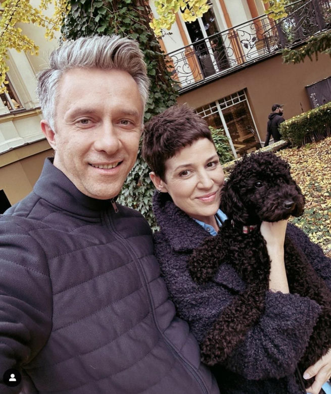 Pierwsza miłość na planie. Kinga (Aleksandra Zienkiewicz), Artur (Łukasz Płoszajski)