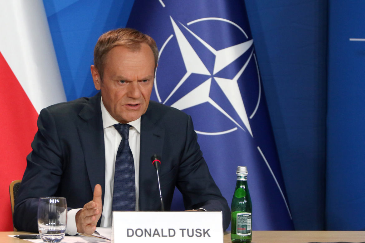 Urodziny Donalda Tuska. Tak szef PO obchodził urodziny - ciężko harował
