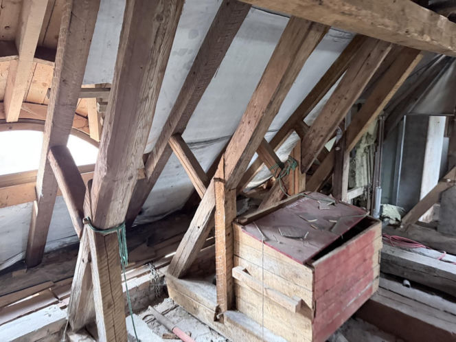 Dwór Czarne w Jeleniej Górze