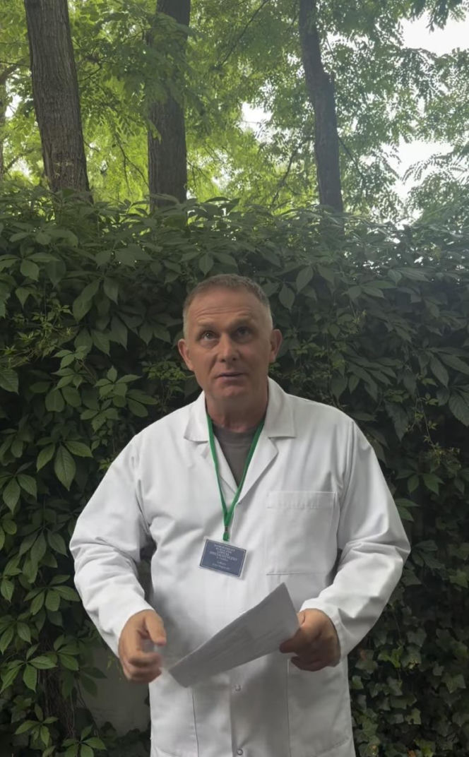 M jak miłość, Artur (Robert Moskwa)