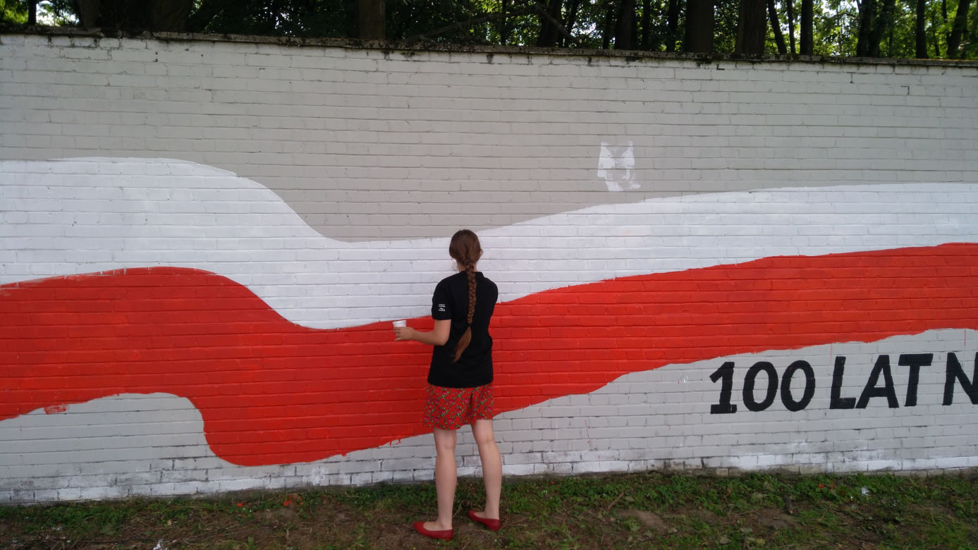 biało - czerwony mural