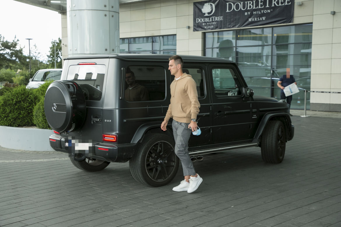Arkadiusz Milik jeździ Mercedesem-AMG G 63 4MATIC