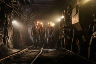 Gigantyczna dziura w budżecie JSW! Pracownicy mogą stracić Barbórkę i czternastkę