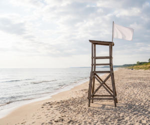 Sinice Rewal. Czy w Rewalu można się kąpać 19.08? Flaga, warunki pogodowe