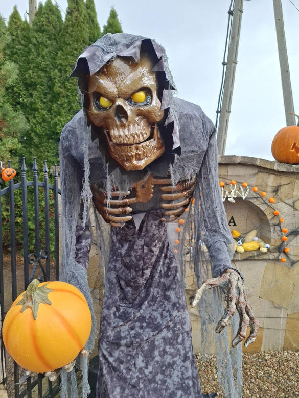 Oto najbardziej halloweenowy dom w Świętokrzyskiem!