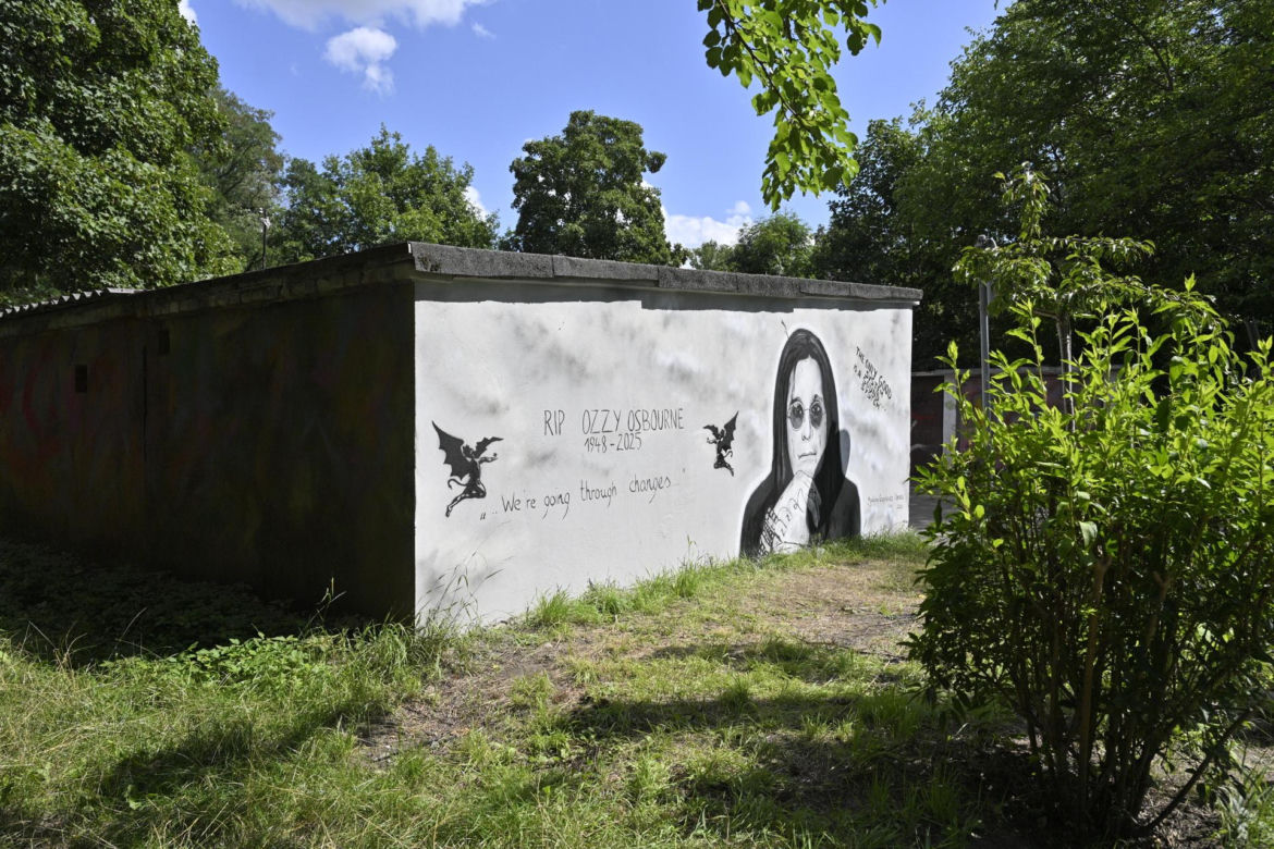 Ozzy Osbourne na Osiedlu Przyjaźń. Wyjątkowy portret "Księcia Ciemności"
