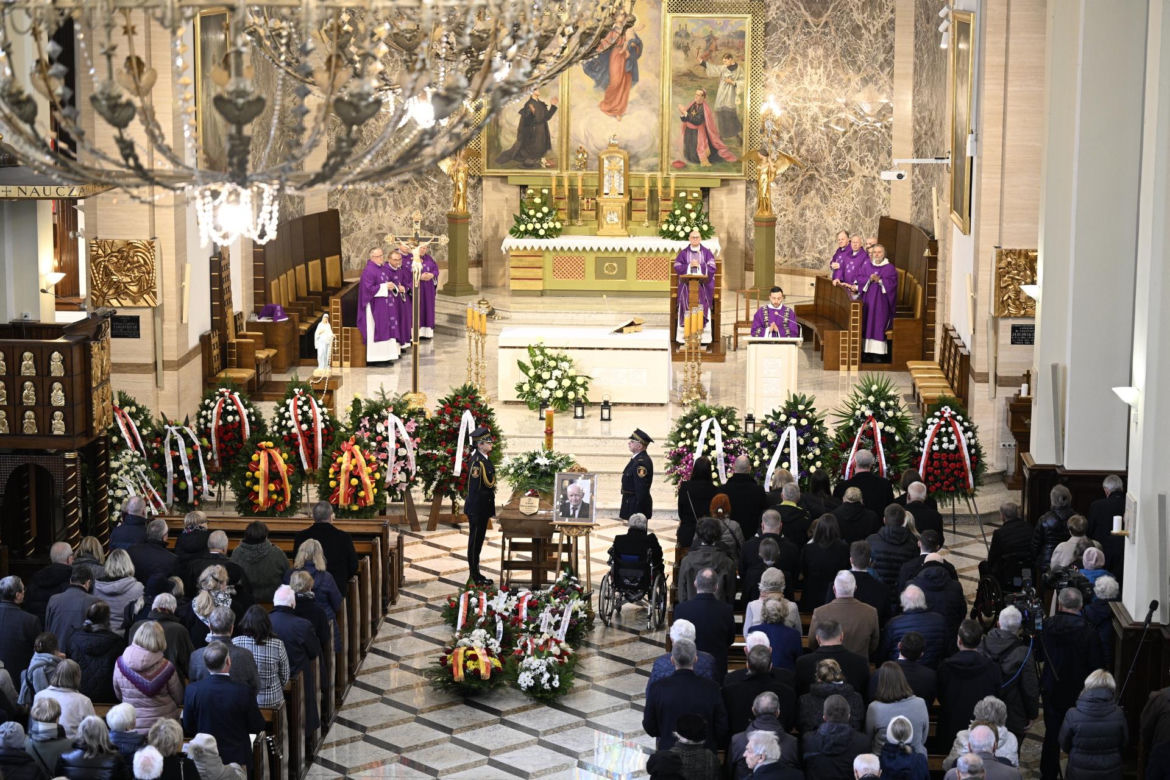 Ostatnie pożegnanie prof. Adama Strzembosza